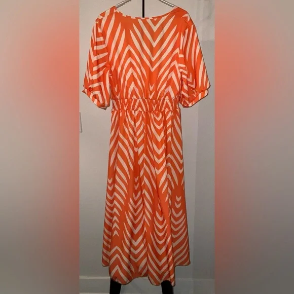 SHEIN Lune random print dress in orange - size large / never worn - Picture 7 of 9